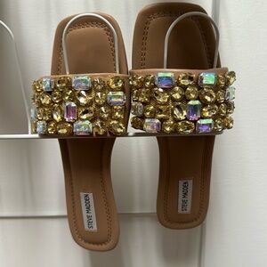 Worn once- in excellent condition.